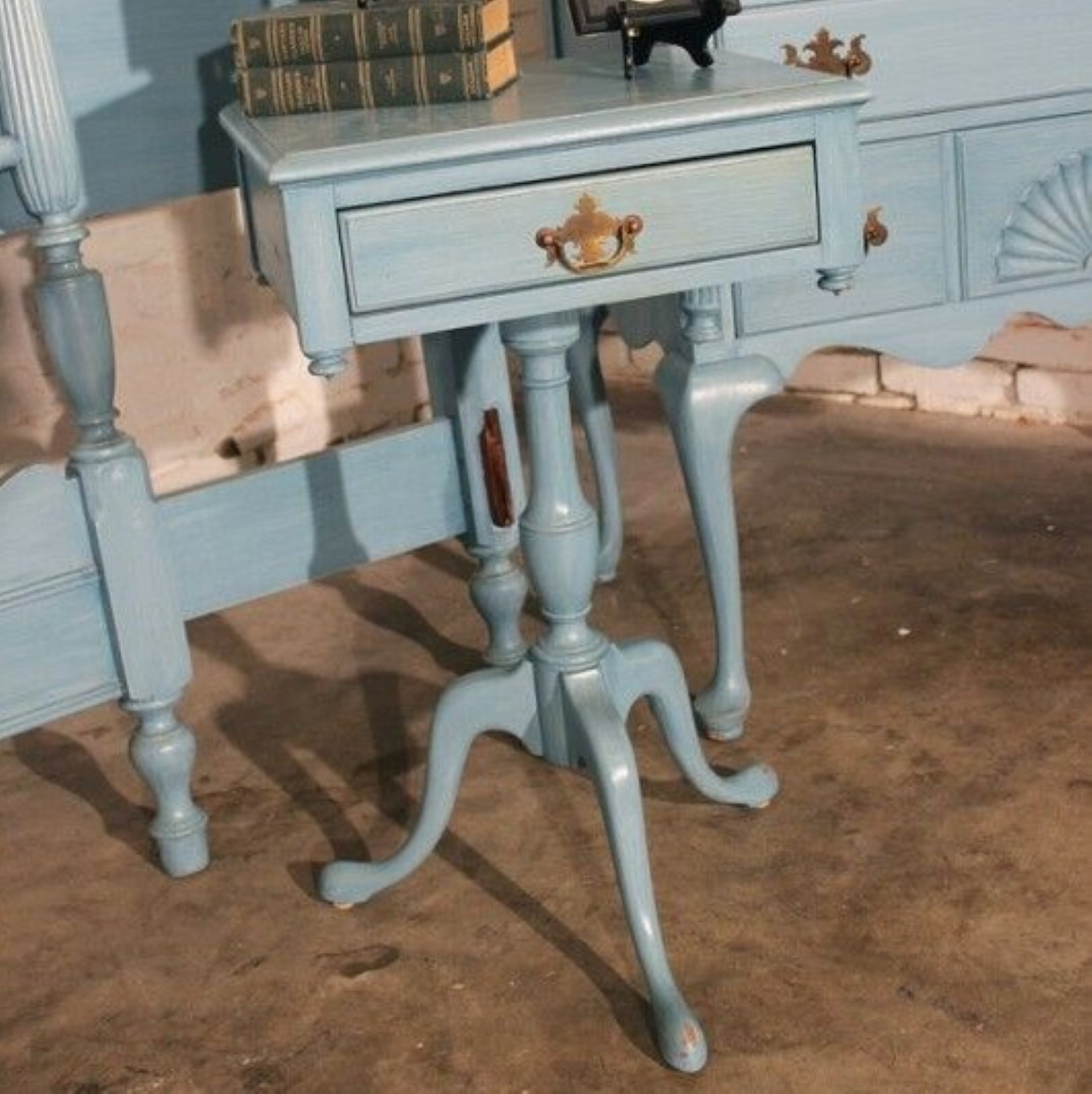 Antique Shabby Chic Painted Early American Federal Night Stand