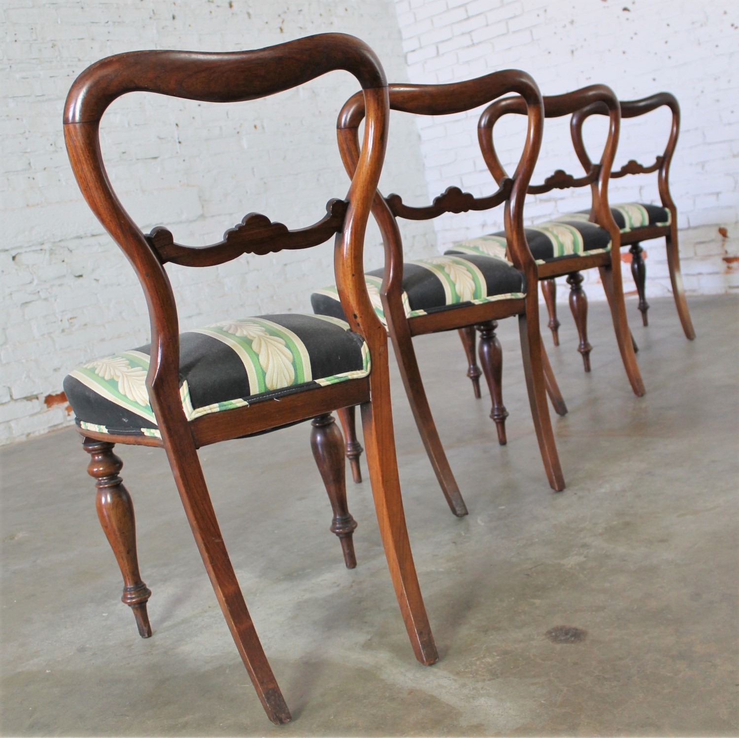 Set of 4 Antique Victorian Rosewood Dining Chairs in the Manner of Gillows