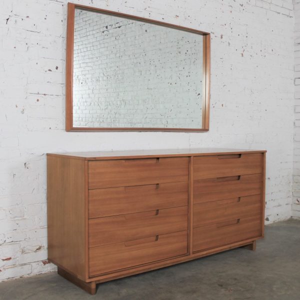 Dresser & Mirror by Milo Baughman for Drexel Today’s Living Line Vintage Mid Century Modern