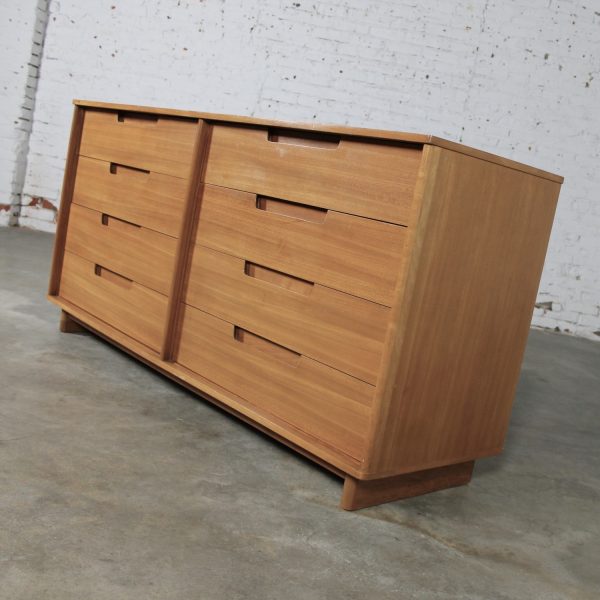 Dresser & Mirror by Milo Baughman for Drexel Today’s Living Line Vintage Mid Century Modern