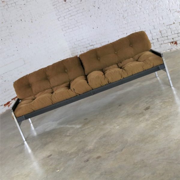 Landes Manufacturing Sling Sofa from The Encino Collection by Jerry Johnson