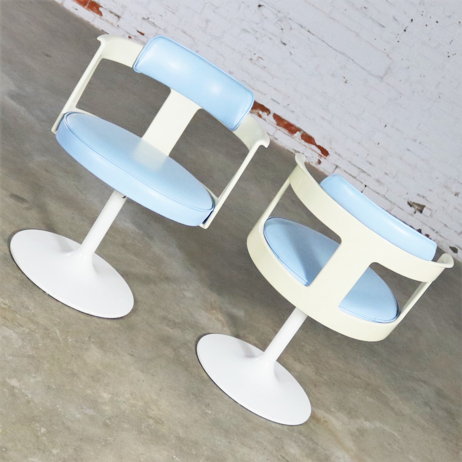 Daystrom Furniture Tulip Style Swivel Chairs in Baby Blue and White