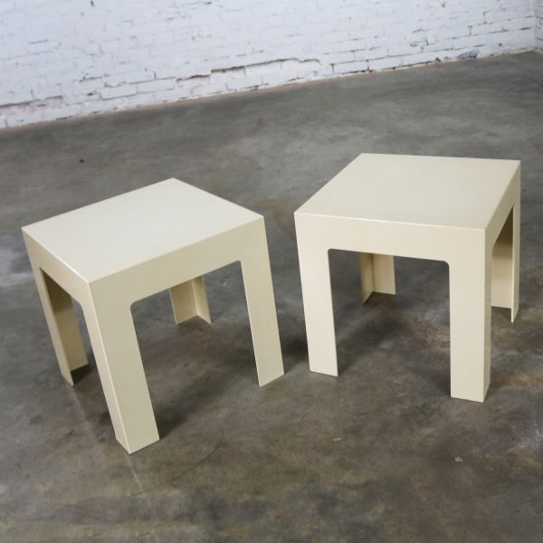 Pair Plastic Parsons Side Tables Antique White Style Kartell or Syroco Mid Century Modern