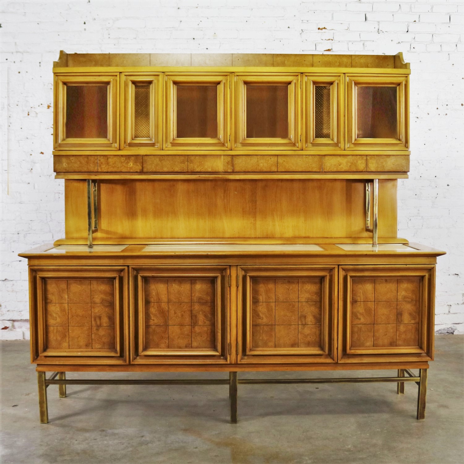 Mid Century Modern Credenza with Hutch Attributed to J. L. Metz Contempora Line