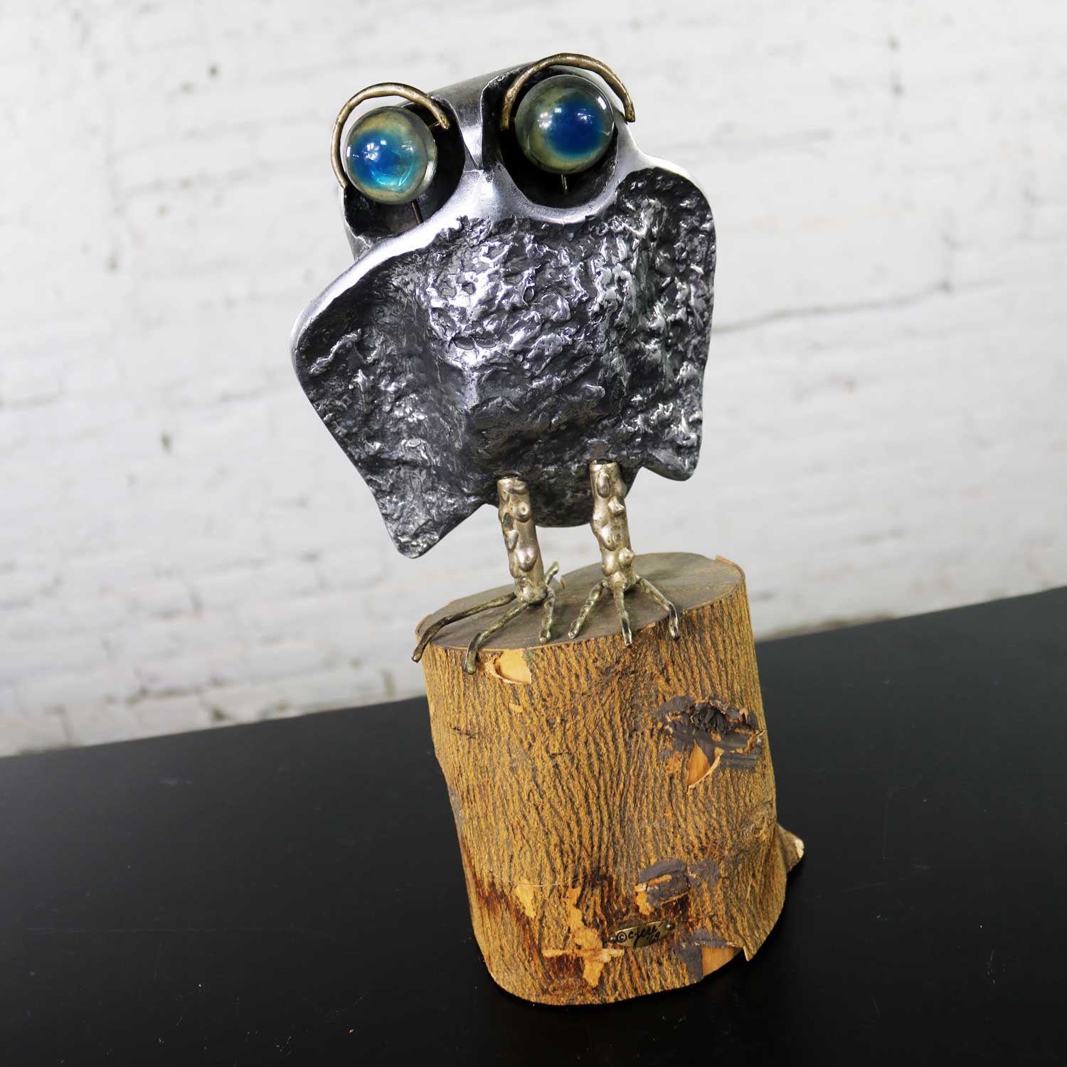 Mid Century Modern Owl Sculpture by Curtis Jere in Cast Aluminum on Wood Stump