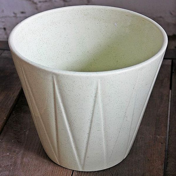 Bauer Pottery Pinnacle Garden Pot