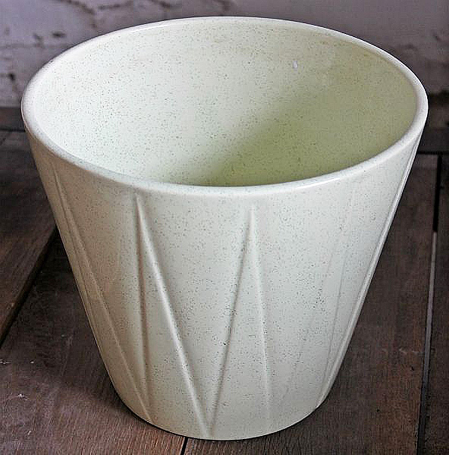Bauer Pottery Pinnacle Garden Pot