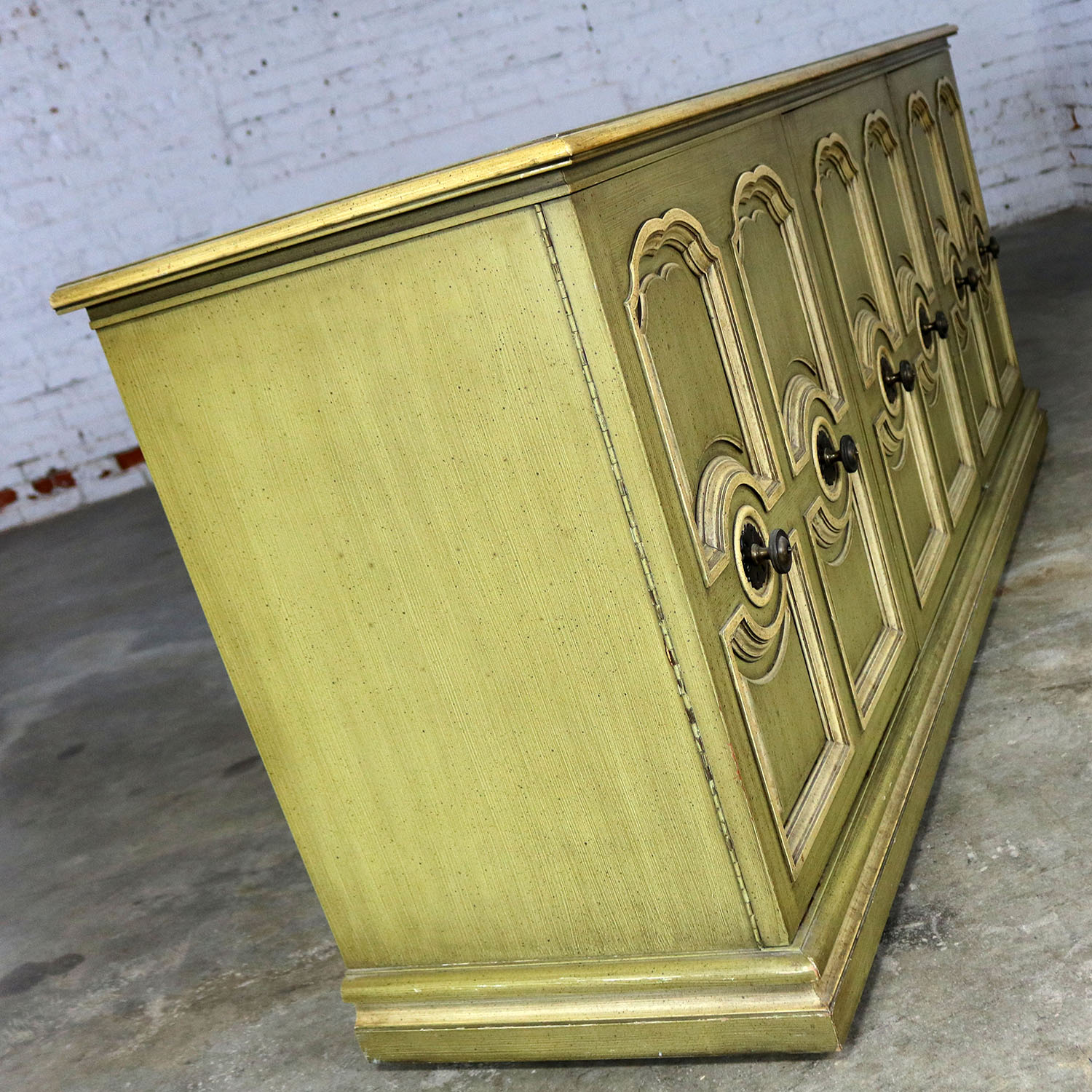 Hollywood Regency Credenza Green and Ivory by Henredon Style of Dorothy Draper