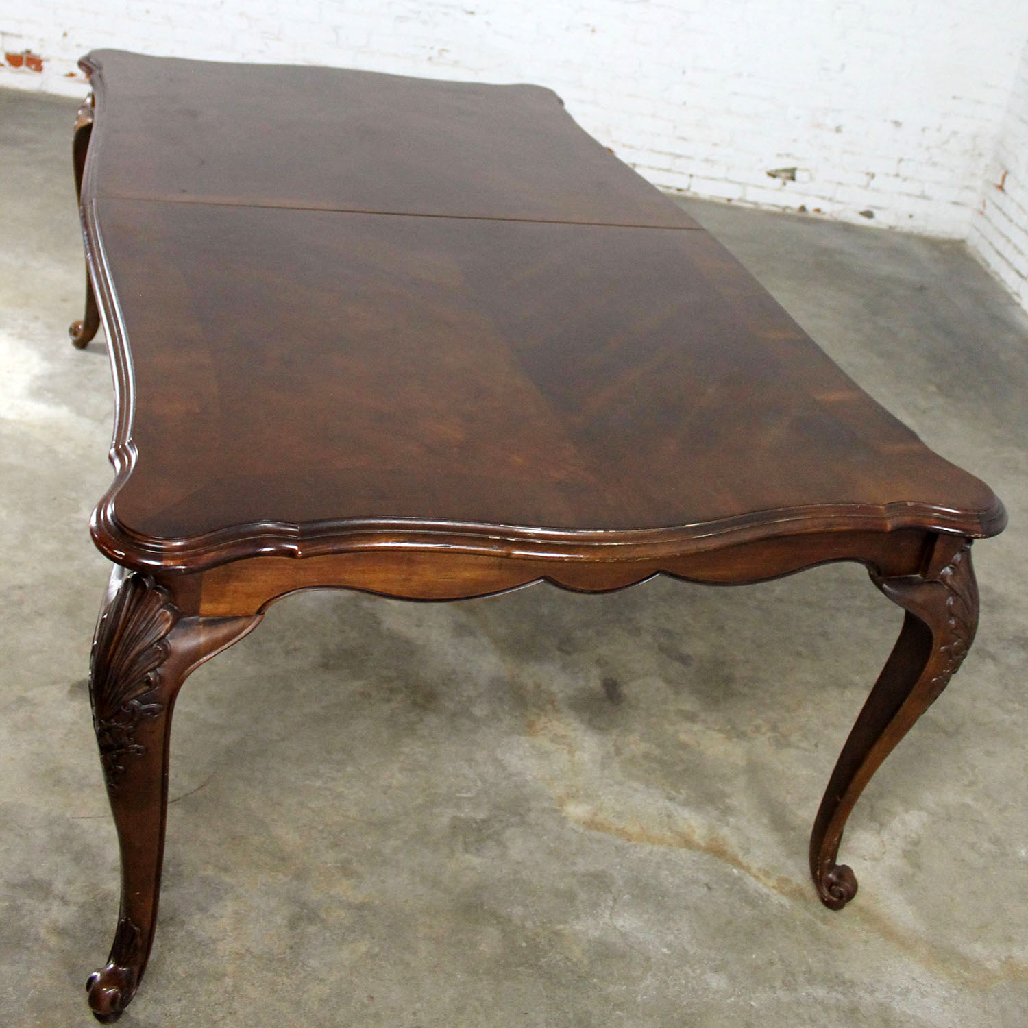 Walnut Louis XV Style French Country Dining Table Attributed Bernhardt