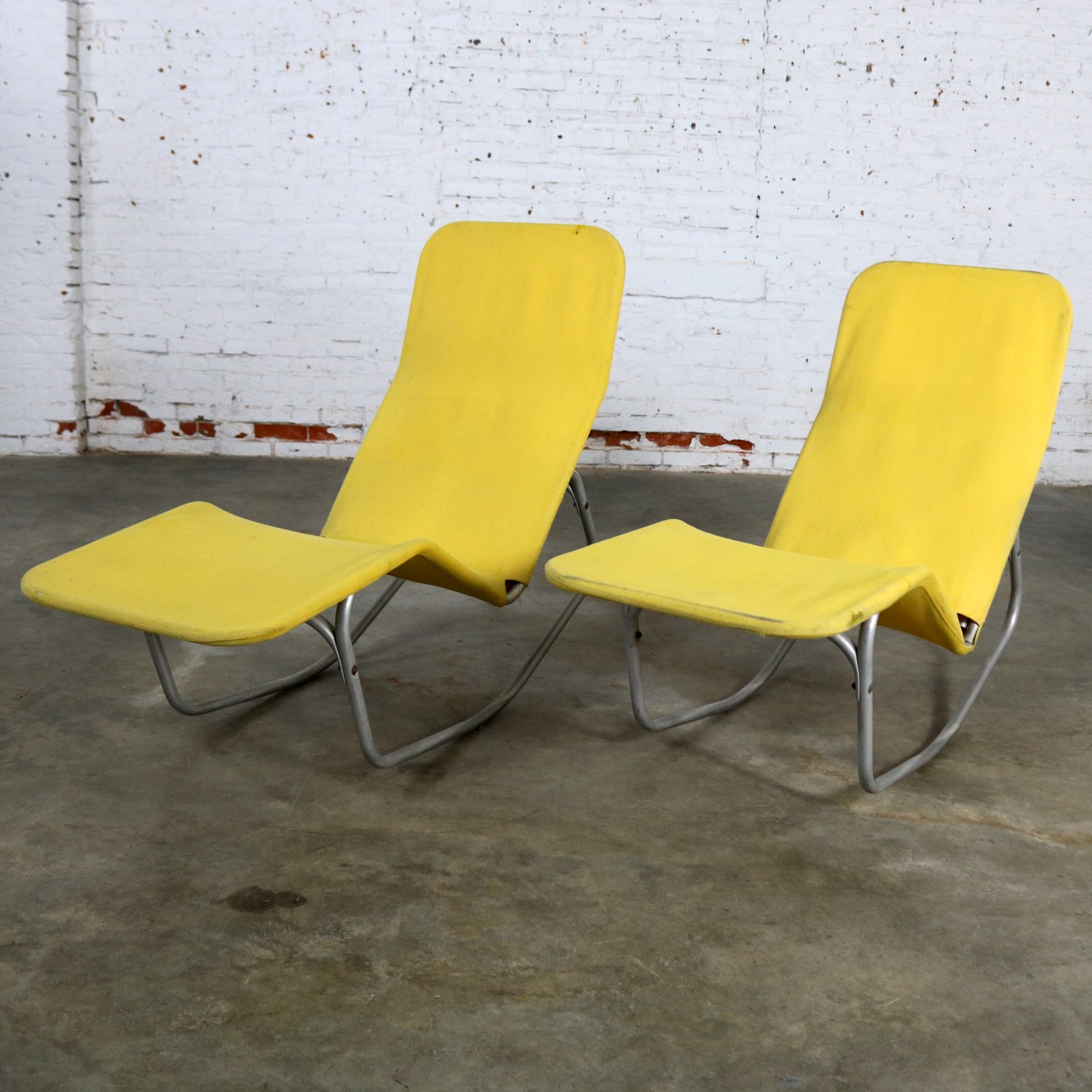 Pair Bartolucci-Waldheim Barwa Lounge Chairs Aluminum and Yellow Canvas