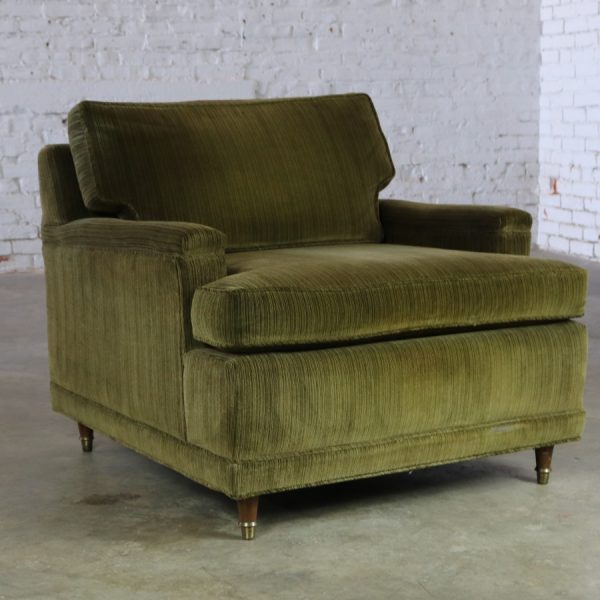 Deep Green Velvet Lawson Style Vintage Club Chair Mid Century Modern