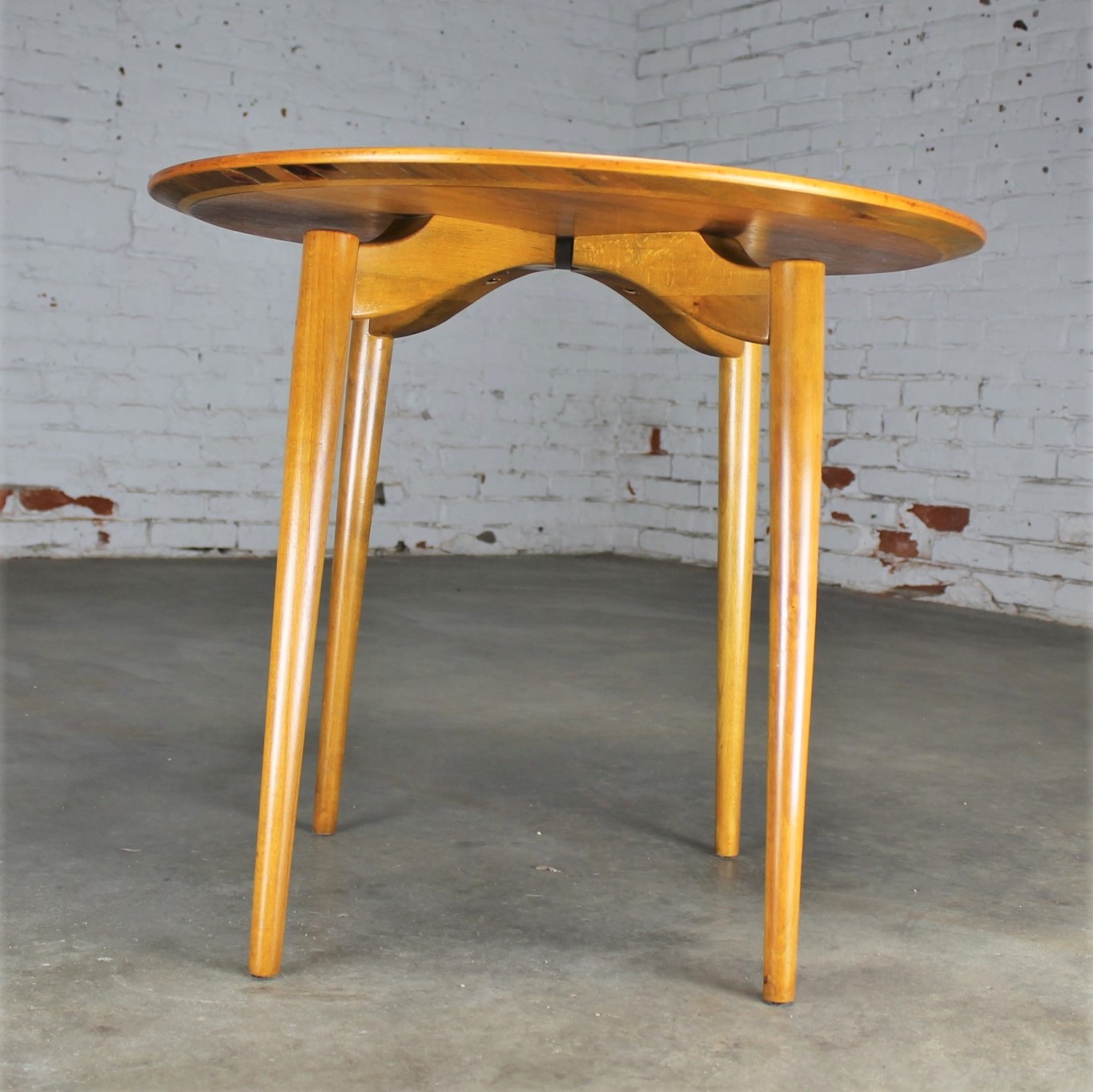 Vintage Mid Century Danish Modern P. Jeppesen Mobelfabrik Teak Side Table Grete Jalk Style