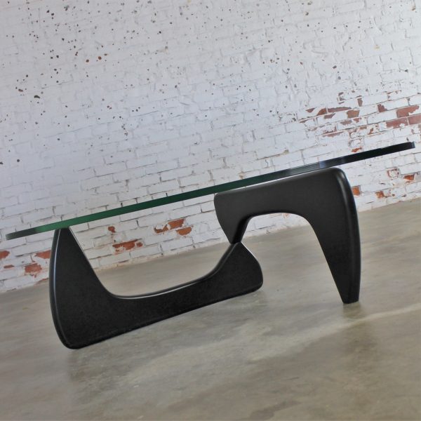 Vintage Noguchi Coffee Table in Black