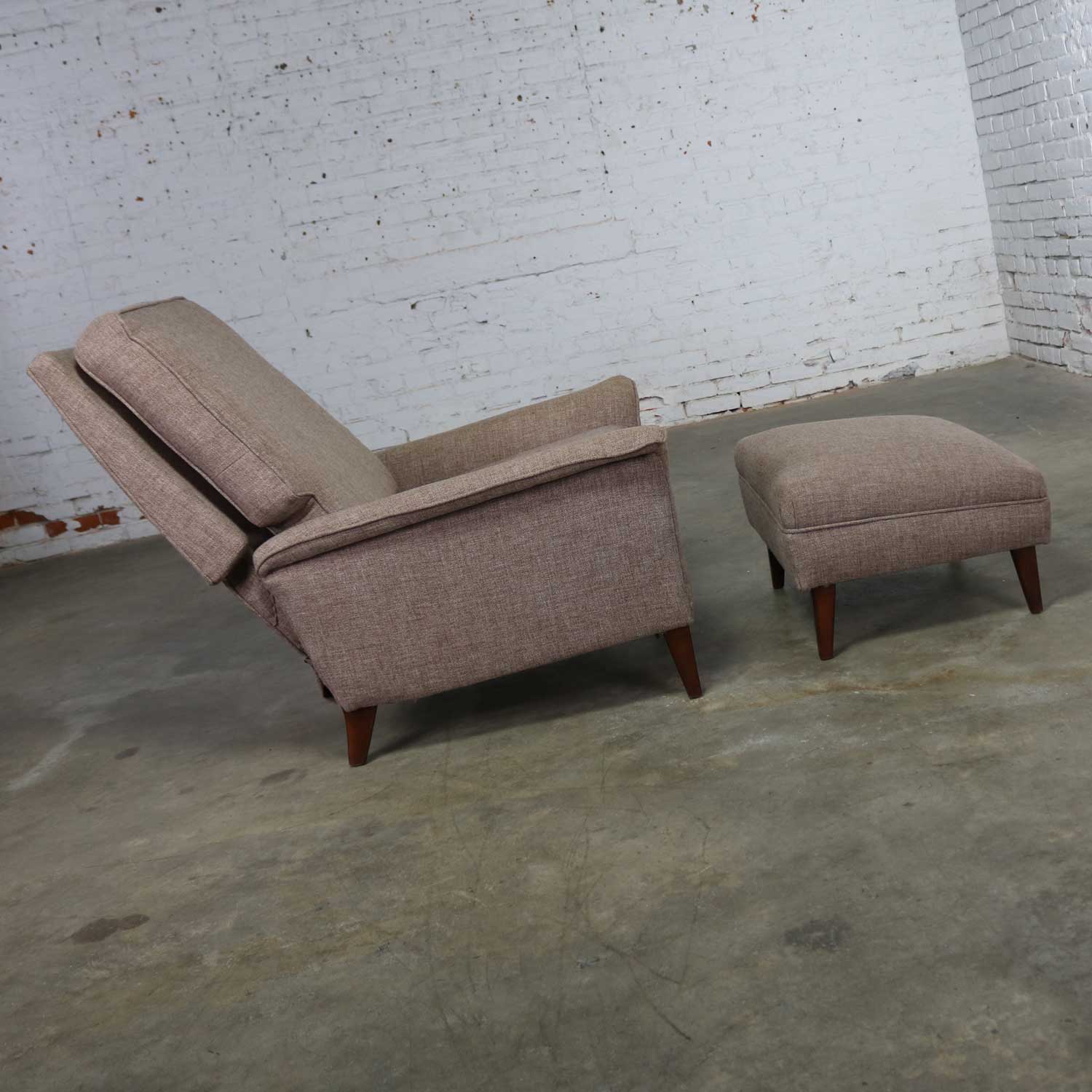 Mid Century Modern Reclining Lounge Chair and Ottoman Style of Wormley for Dunbar