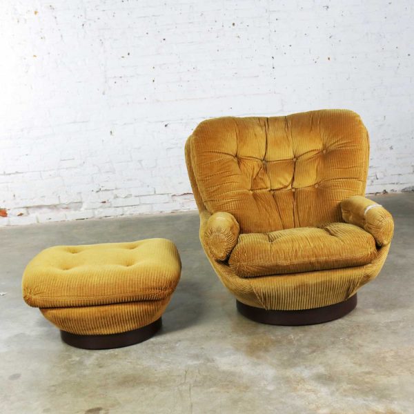 Vintage Modern Selig Swivel Chair and Ottoman Style of Joe Columbo Elda Chair