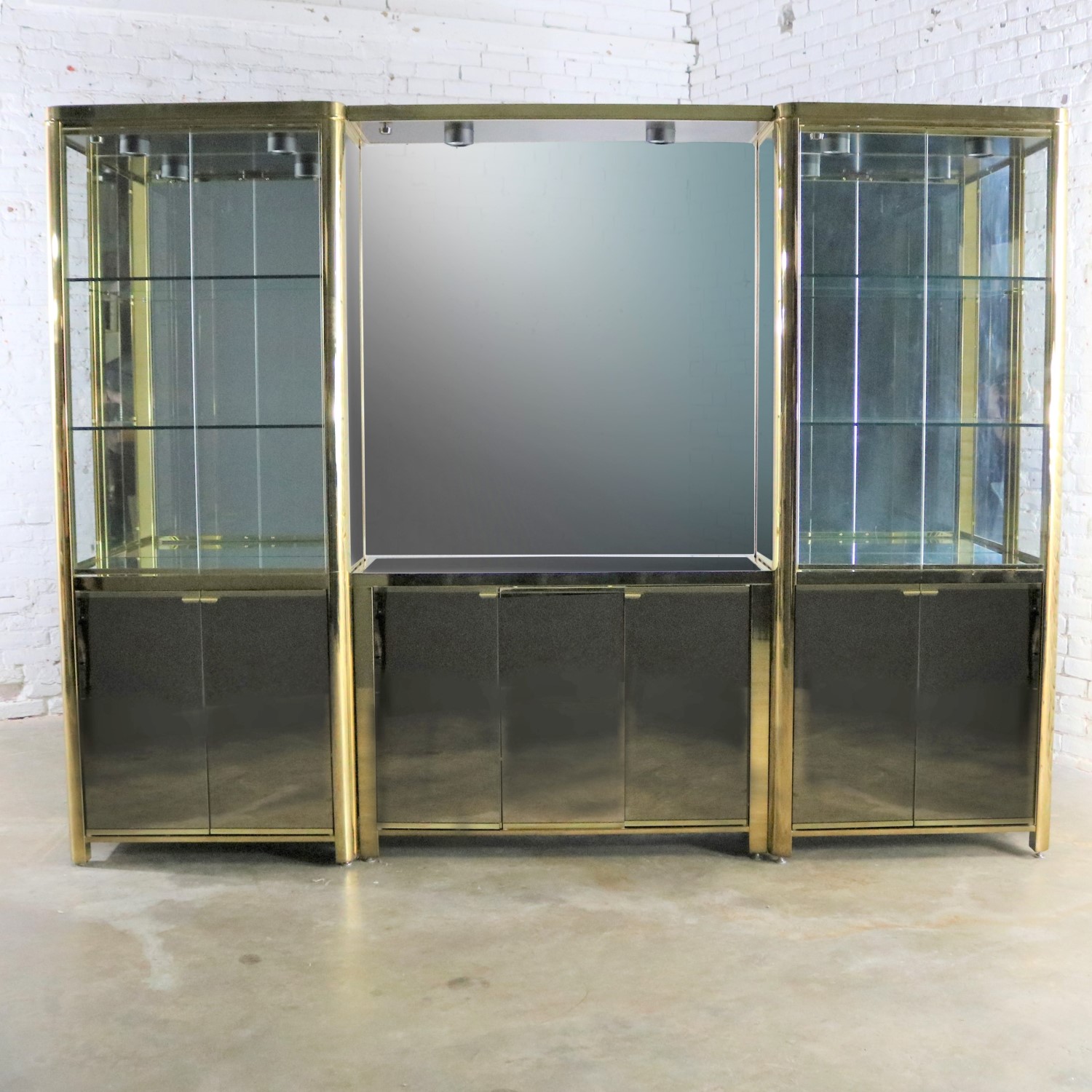 Modern Triple Lighted Vitrine or Display Cabinet in Brass Glass and Mirror Style of Ello
