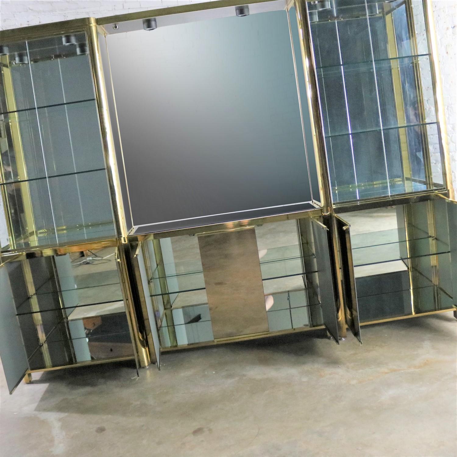 Modern Triple Lighted Vitrine or Display Cabinet in Brass Glass and Mirror Style of Ello