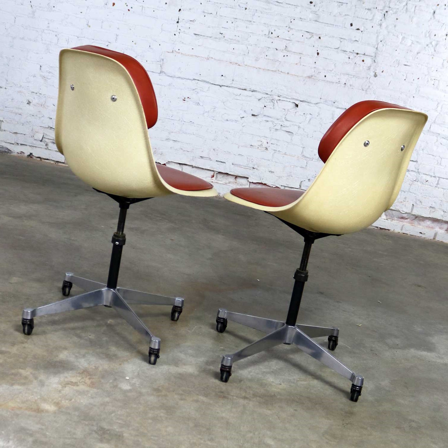 Eames Herman Miller PSCC-A-4 Pivoting Task Shell Chair Pair on Contract Base w/Casters