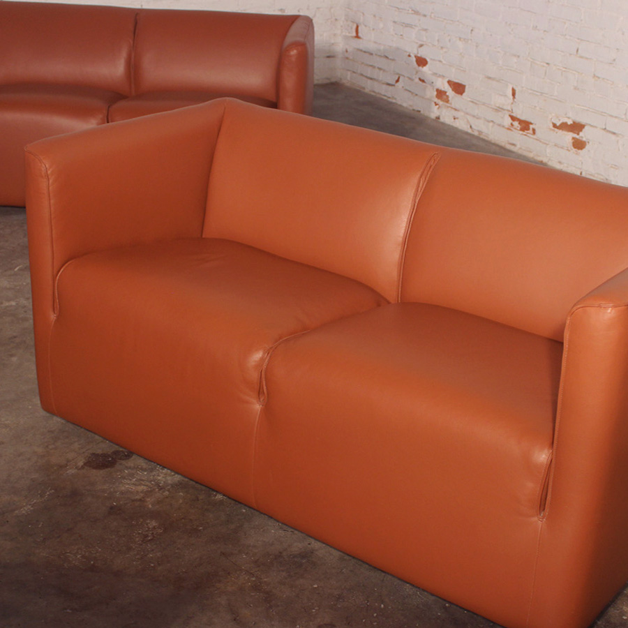 Pair of Metro 600 Inverness Leather Contemporary Loveseats