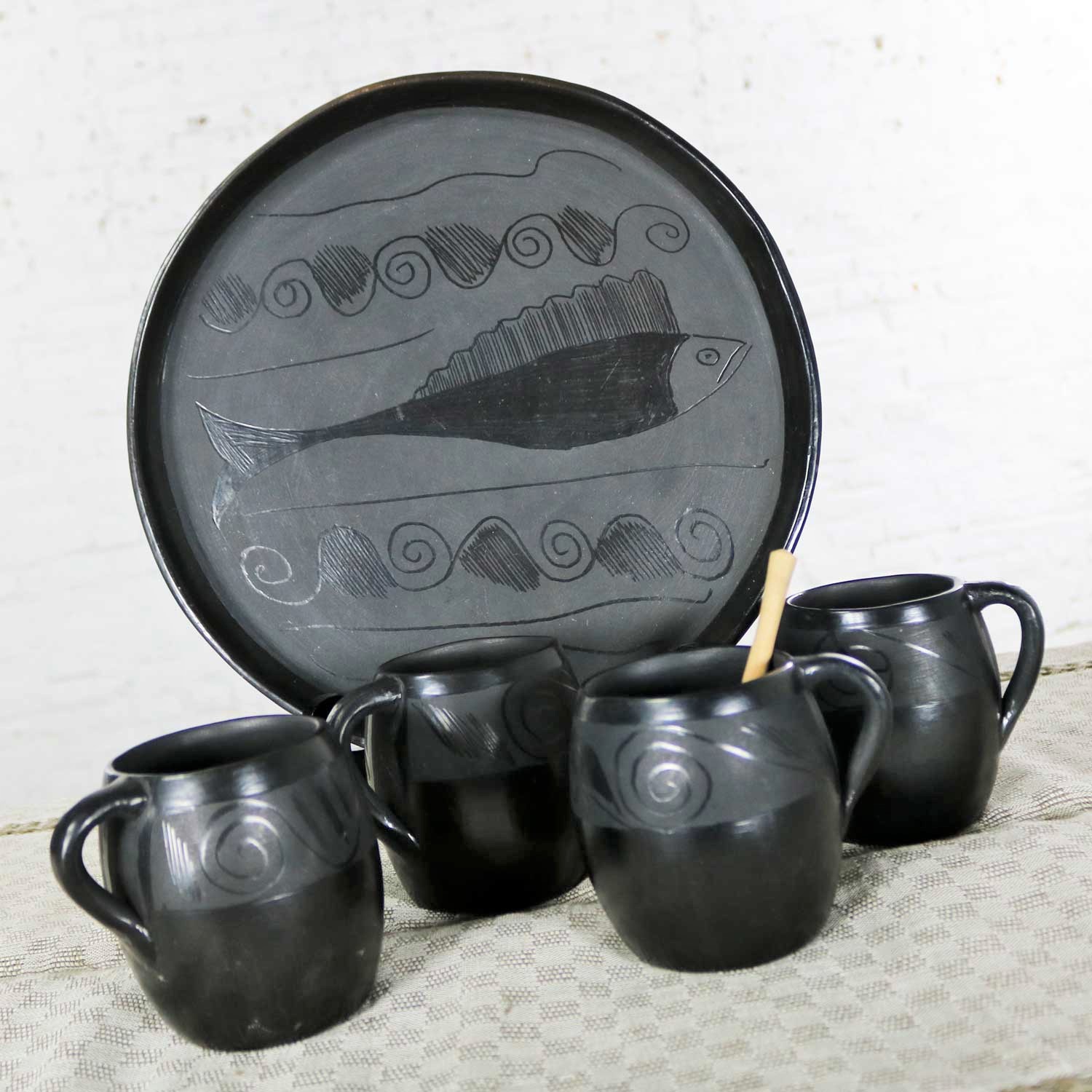 Black Clay Barro Negro Pottery Hot Chocolate Set Oaxaca Mexico 4 Mugs and Fish Tray