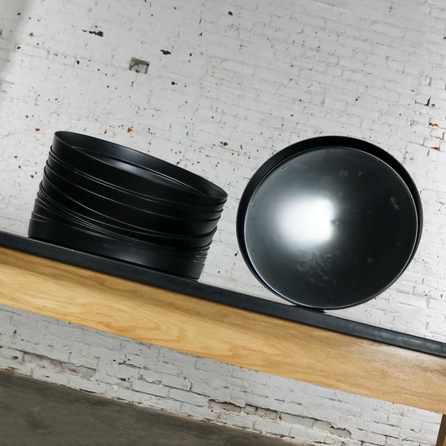 Mid Century Modern Trays Round Black Plastic Splatter Platters by Sabe’s