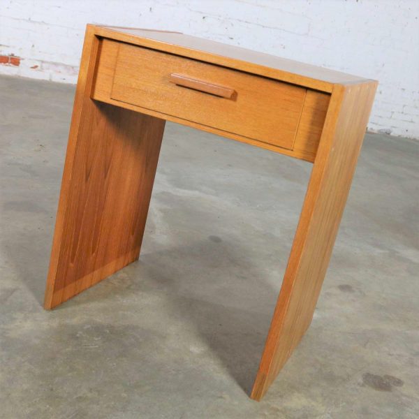 Scandinavian Modern Teak Single Drawer Nightstand or Tiny Desk by Faarup Mobelfabrik