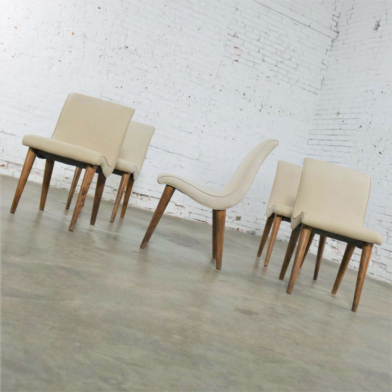 Dining Chairs Attributed to ModernMates by Leslie Diamond for Conant Ball, Set 5