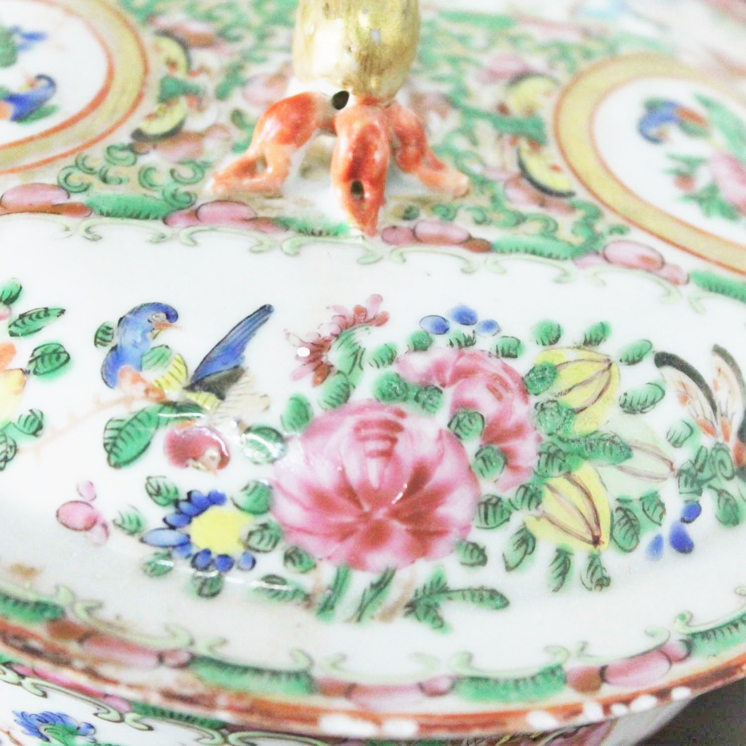 Antique Chinese Qing Rose Medallion Porcelain Covered Double Handled Bowl and Spoon