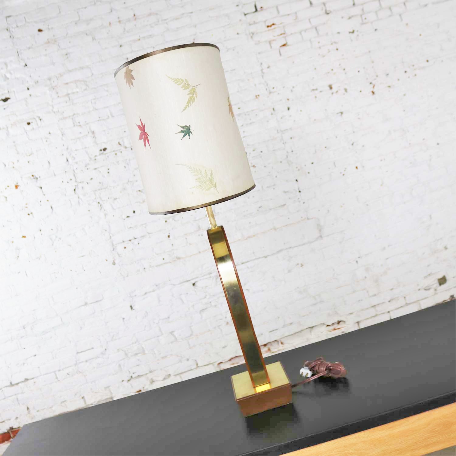Mid Century Modern Sculptural Biomorphic Walnut and Brass Table Lamp