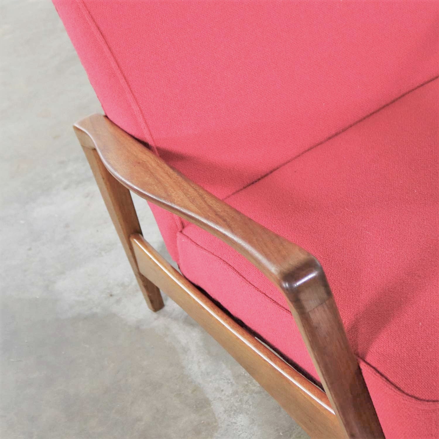 Scandinavian Modern Walnut and Fuchsia Lounge Chair Style Risom or Wanscher