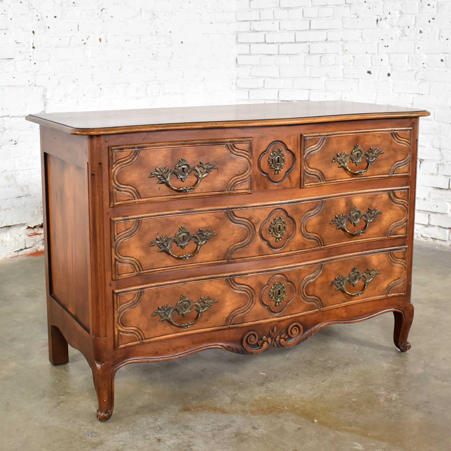 Baker Furniture French Provincial Country Style Bachelor’s Chest of Drawers