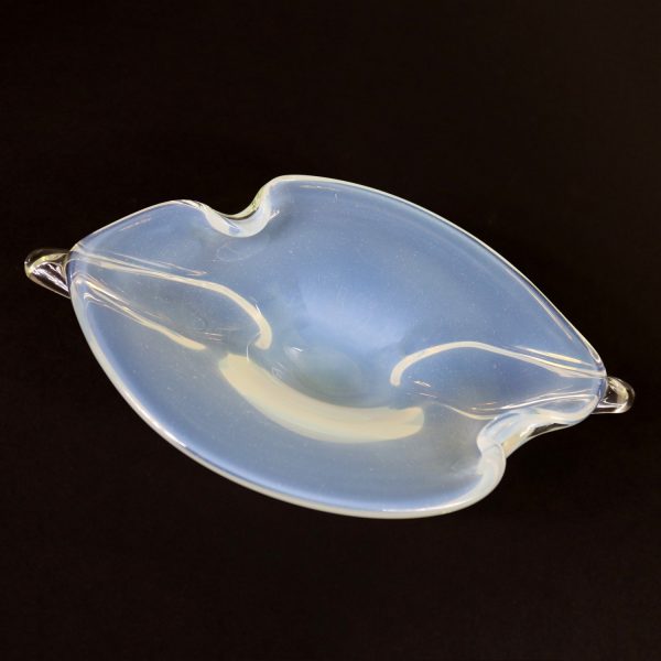 Large White Opalescent and Clear MCM Murano Glass Centerpiece Bowl Biomorphic