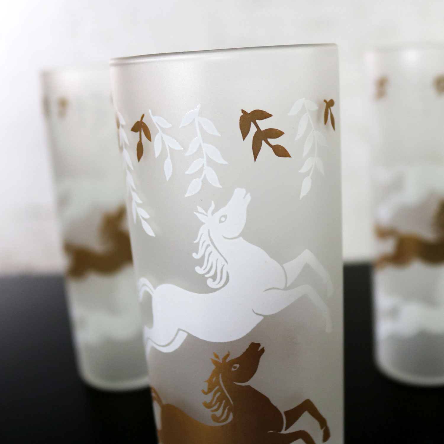 MCM Cavalcade by Libbey Galloping Horse Cocktail Glasses Gold White Pilsner Tom Collins