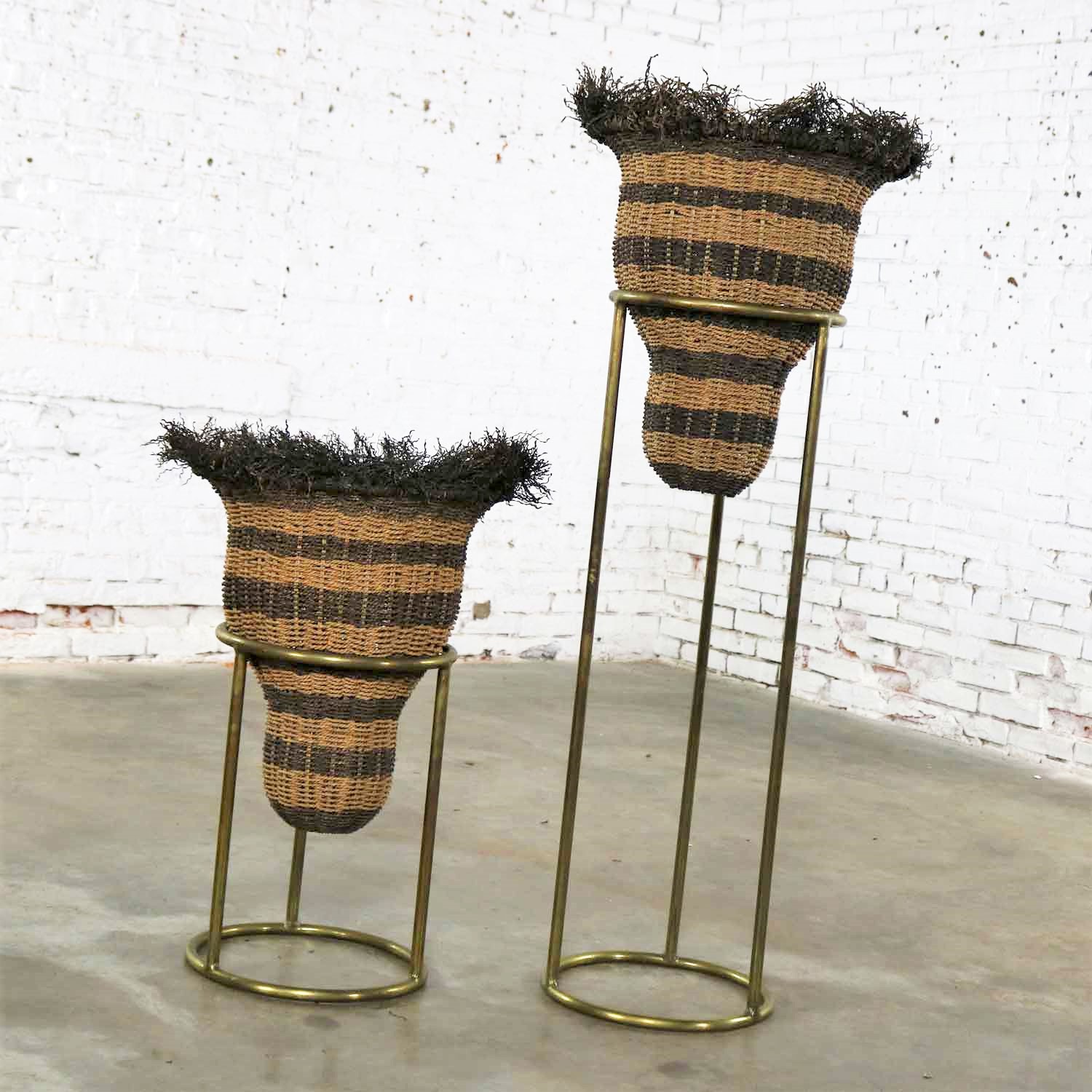 Round Brass Stands with Extra Large Basket Inserts for Plants or Flowers, Set of 3