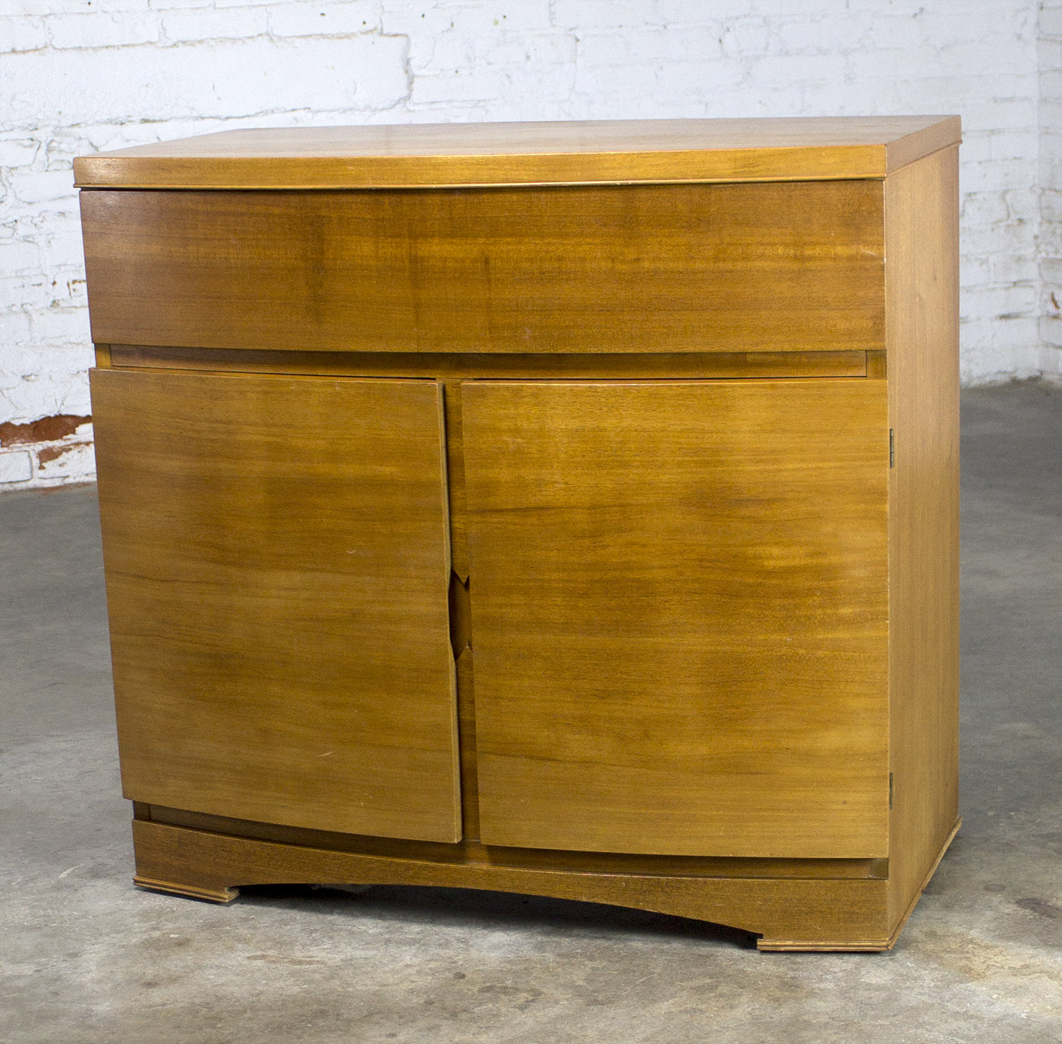 Vintage Mid-Century Modern Mahogany Small Chest Type Server Cabinet