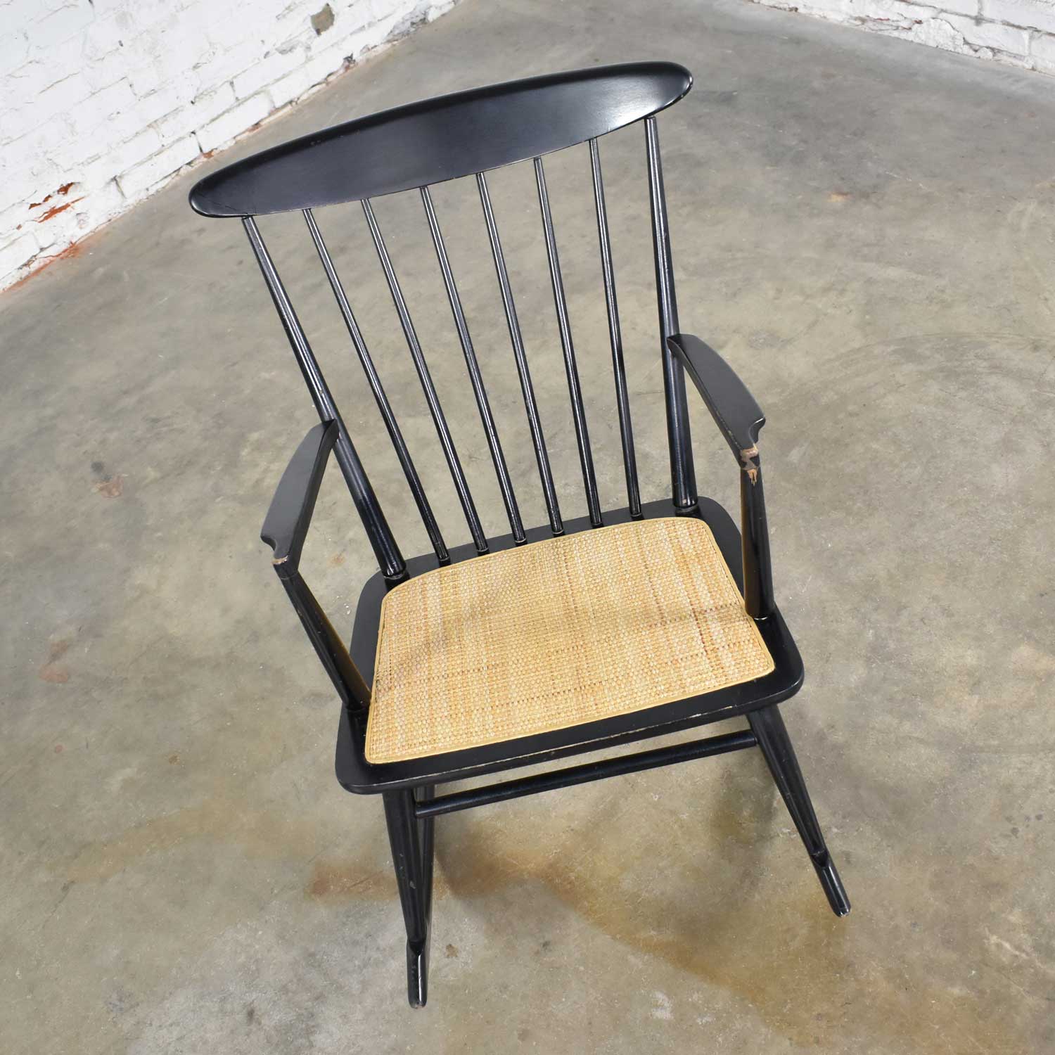 Mid Century Scandinavian Modern Style Spindle Back Rocking Chair Black with Cane Seat