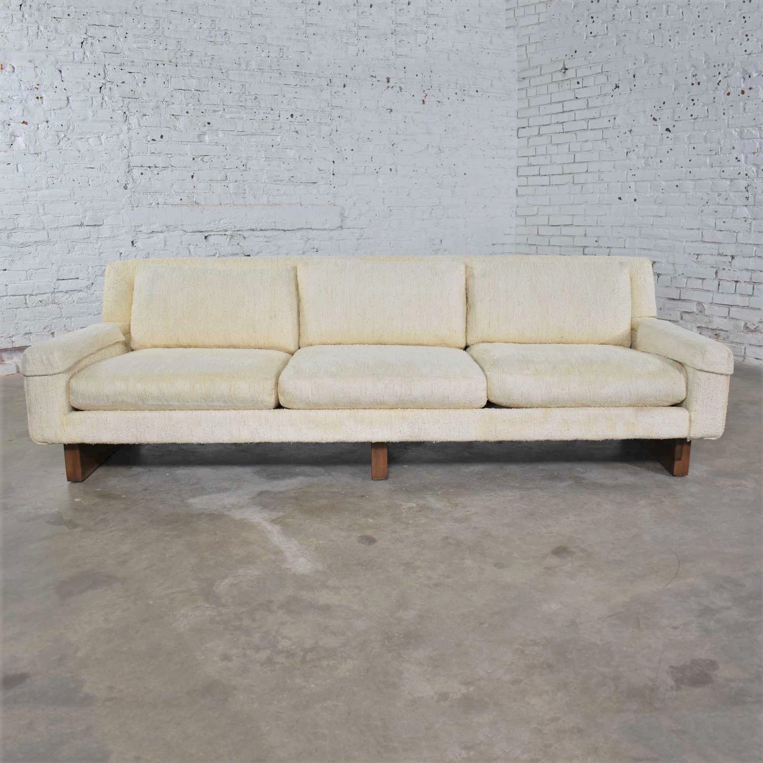 Vintage Mid Century Modern Lawson Style White Sofa by Flair Division for Bernhardt
