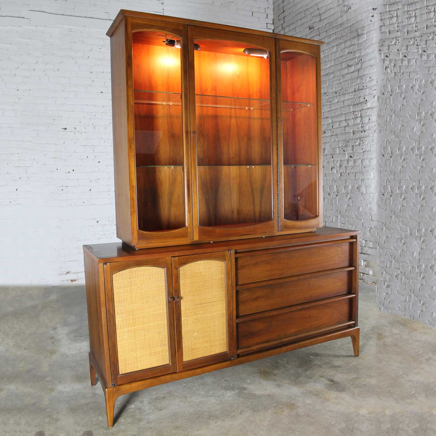 Vintage Lane Mid-Century Modern Rhythm China Cabinet Lighted with Cane Doors