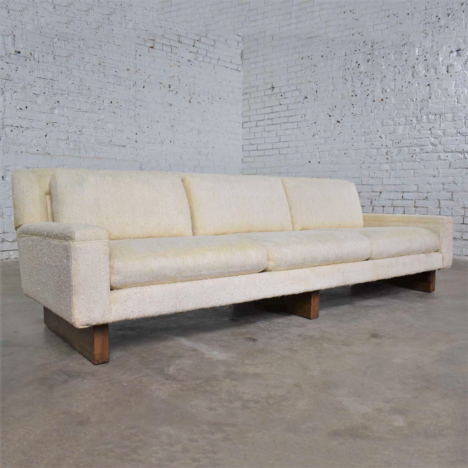Vintage Mid Century Modern Lawson Style White Sofa by Flair Division for Bernhardt