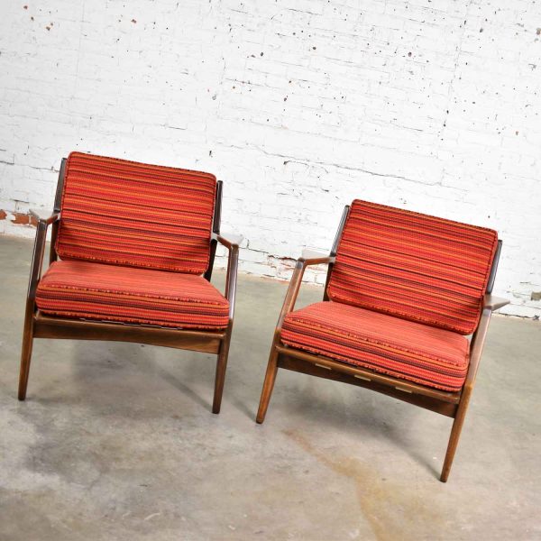 Scandinavian Modern Ib Kofod-Larsen Lounge Chairs for Selig in Red Stripe Fabric a Pair