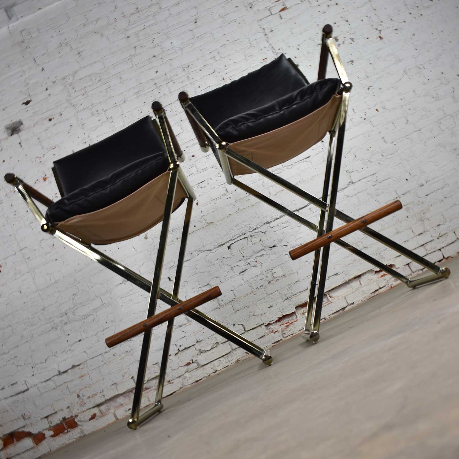 Vintage Pair Directors Chair Style Bar Stools Brass Plate Oak and Black Vinyl warehouse 414