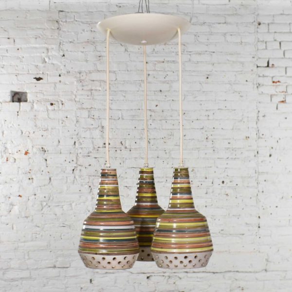 MCM Italian Ceramic Triple Pendant Ceiling Light Attributed to Alvino Bagni for Raymor