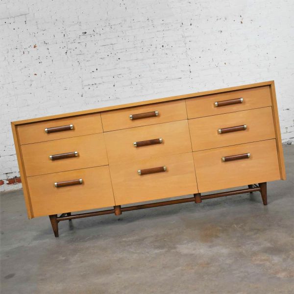 Mid Century Modern Credenza by Merton Gershun for American of Martinsville’s Urban Suburban Line