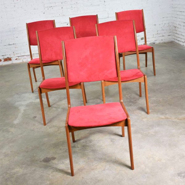 Mid Century Scandinavian Modern Set of Six Teak Dining Chairs with Red Ultra Suede