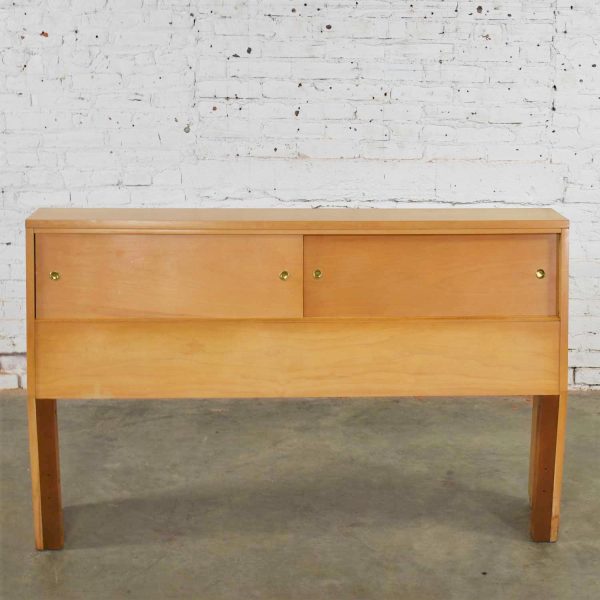 Mid Century Modern American of Martinsville Merton Gershun Urban Suburban Full-Size Bookcase Headboard