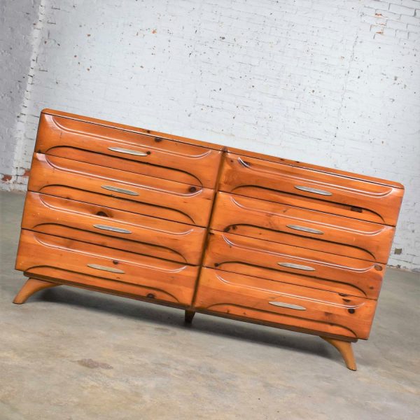 Mid Century Modern Franklin Shockey Sculpted Pine Low Double Dresser or Credenza