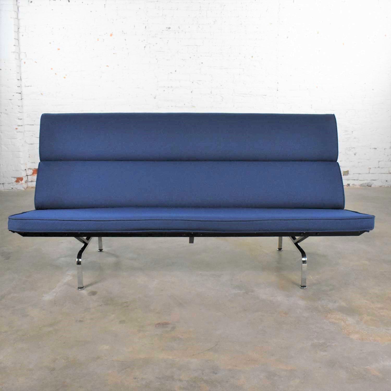 Vintage Mid-Century Modern Eames Sofa Compact in Blue by Herman Miller