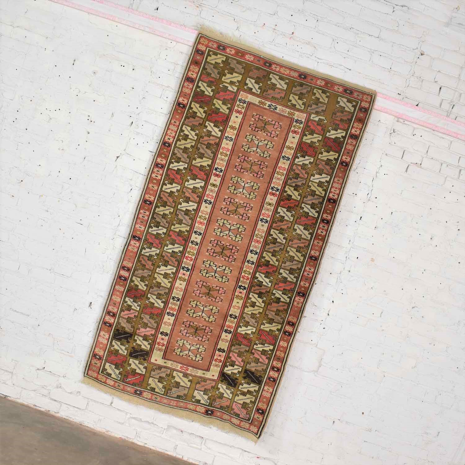 Vintage Wool Turkish Milas Style Woven Made Rug 6’ 7 x 3’ 6.5