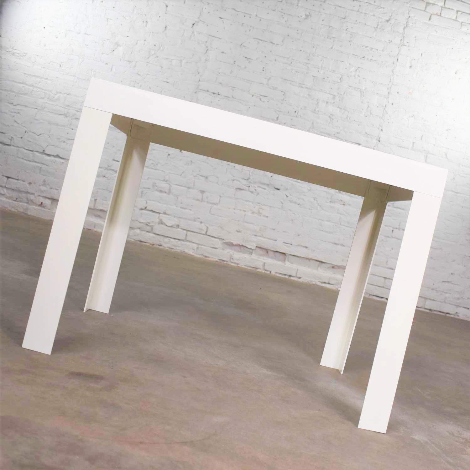 Vintage Modern White Molded Plastic Rectangular Parsons Style Side Table Style Syroco or Kartell