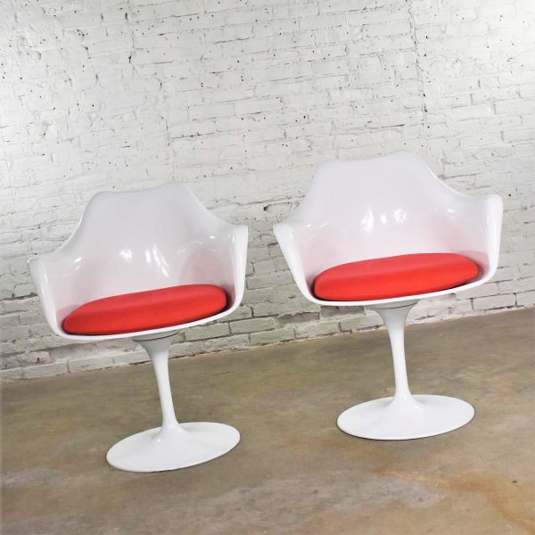 Pair of White Saarinen Style Tulip Swivel Chairs with Red Cushions